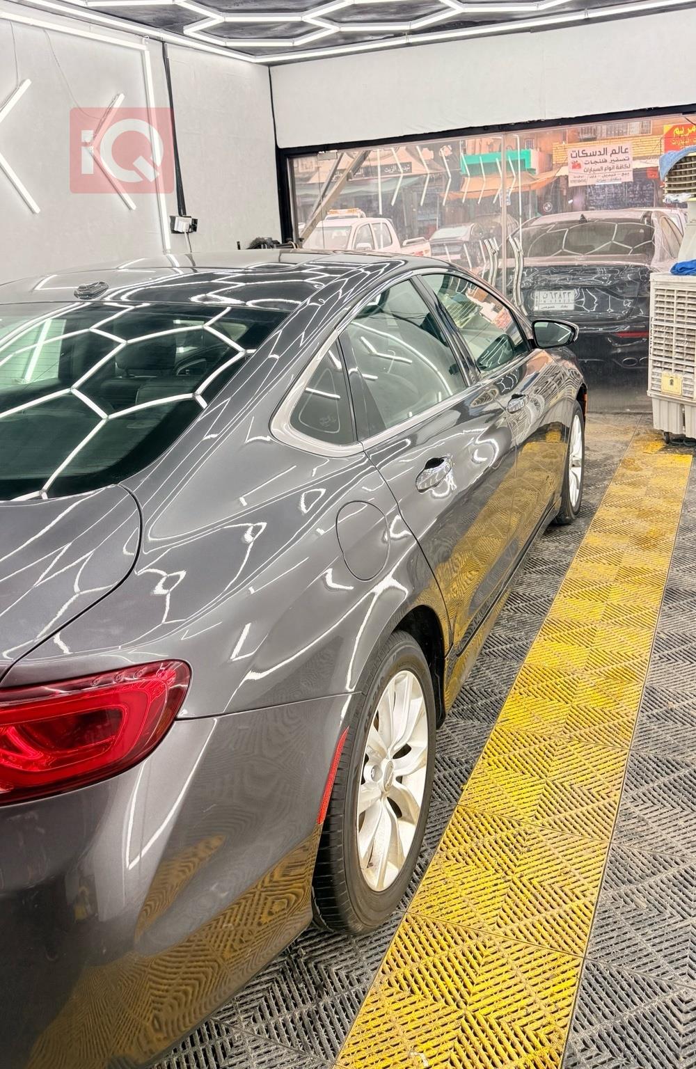 کرایسلەر 200